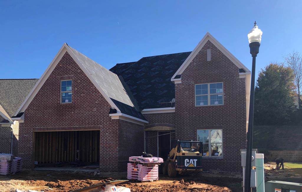 673 Centerpointe Cove - Photo 1