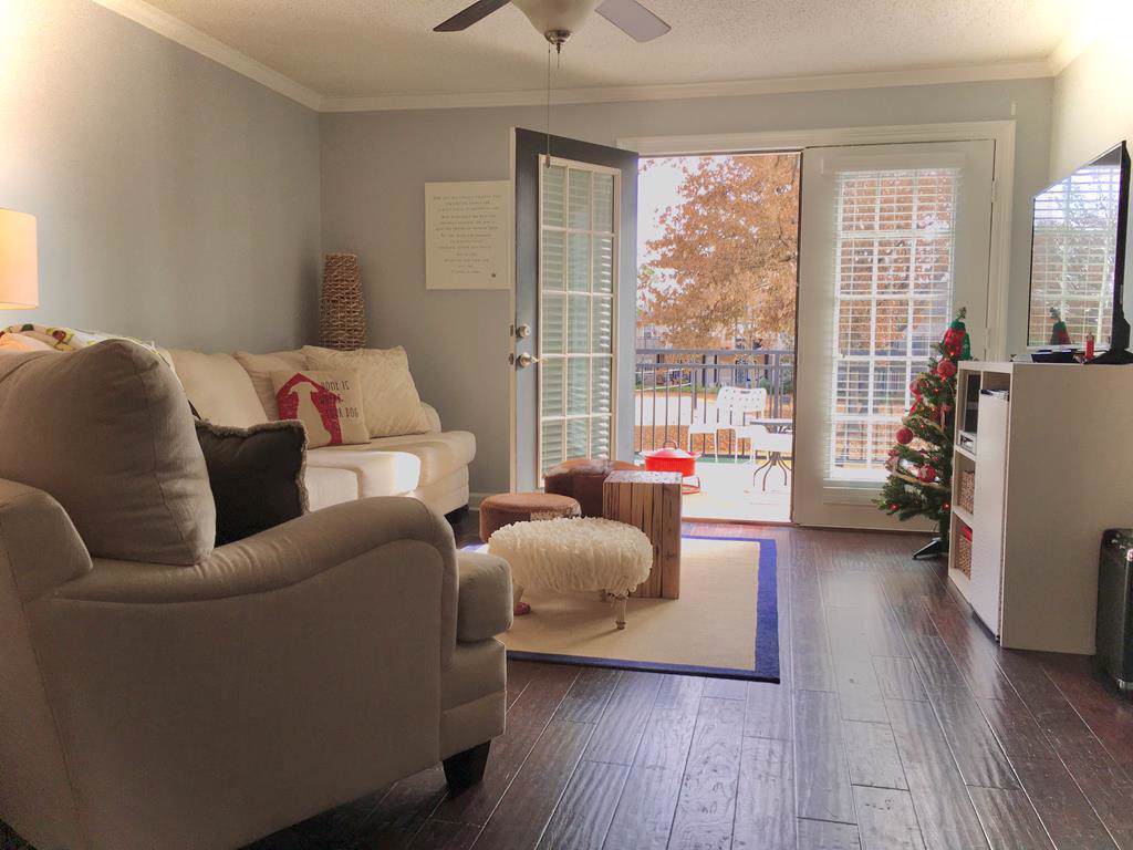 2112 D8 Old Taylor Road - Photo 1