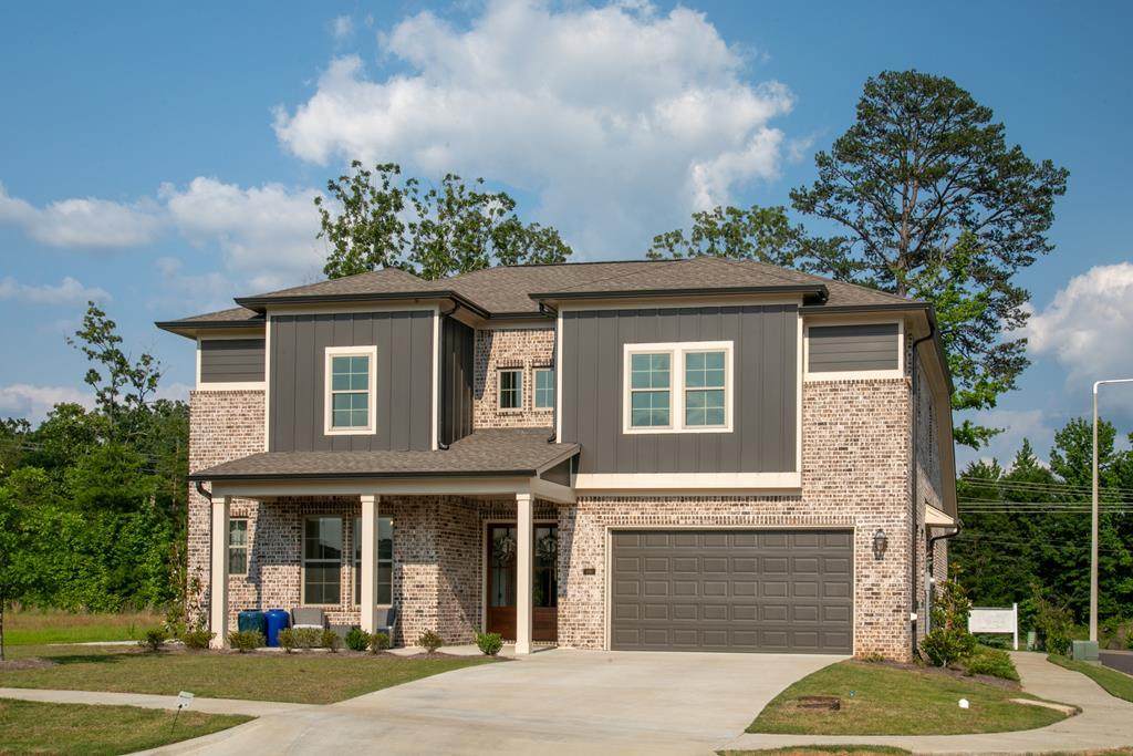 100 Sycamore - Photo 1