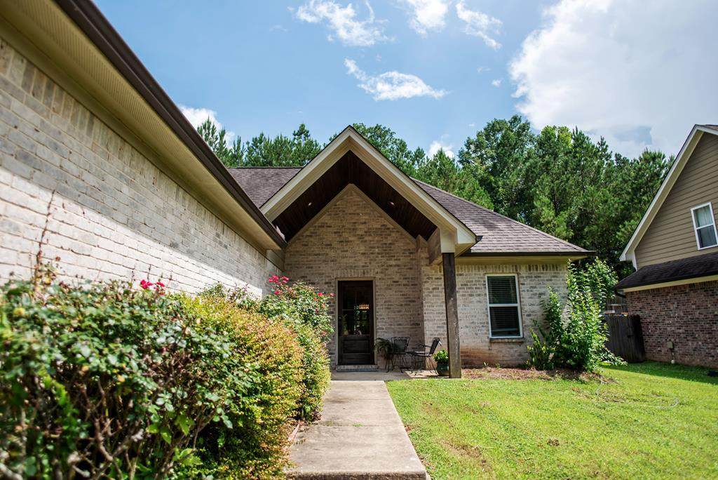 115 Brookside Drive - Photo 1