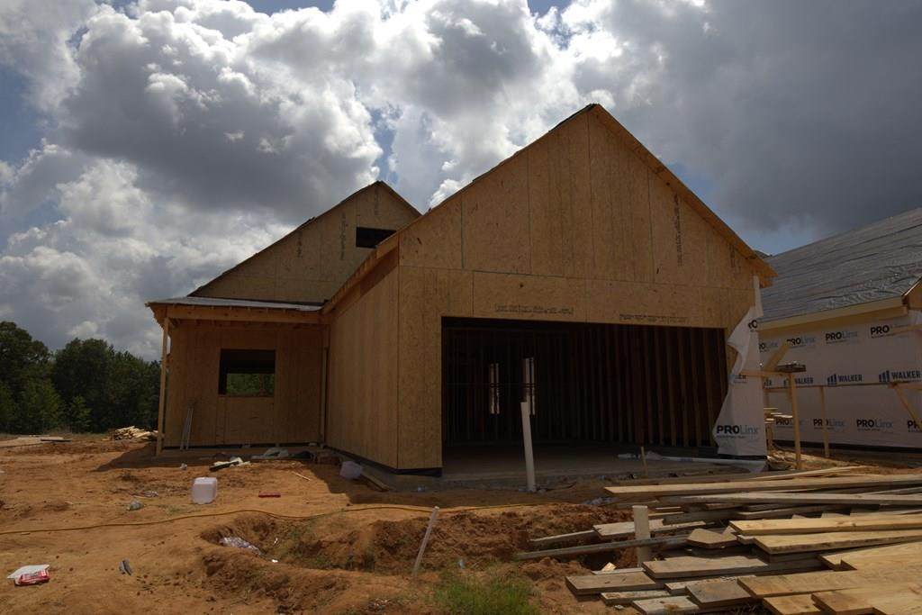 456 South Grove Drive - Photo 1