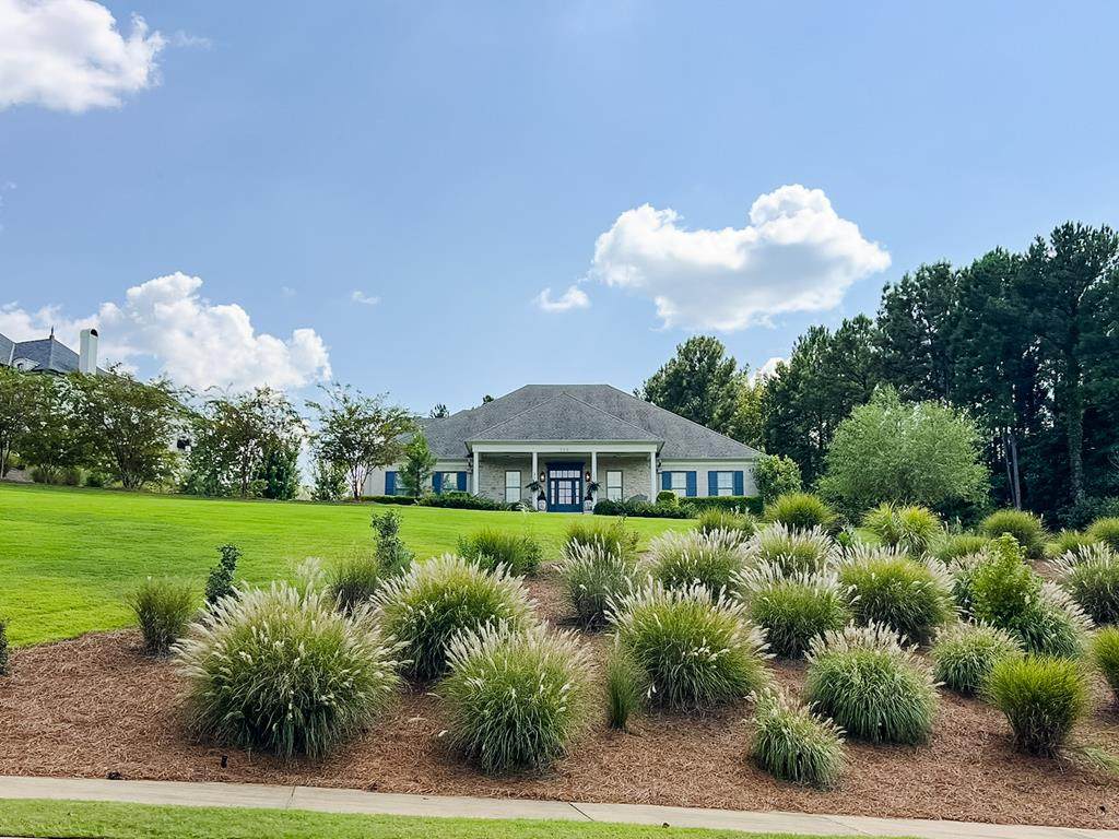 200 Clubhouse Drive - Photo 1