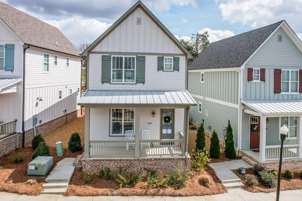 1402 Pleasant Drive - Photo 1