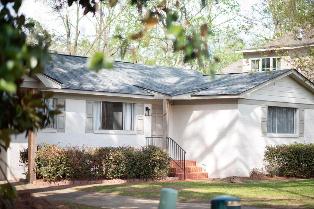 211 Chandler - Photo 1