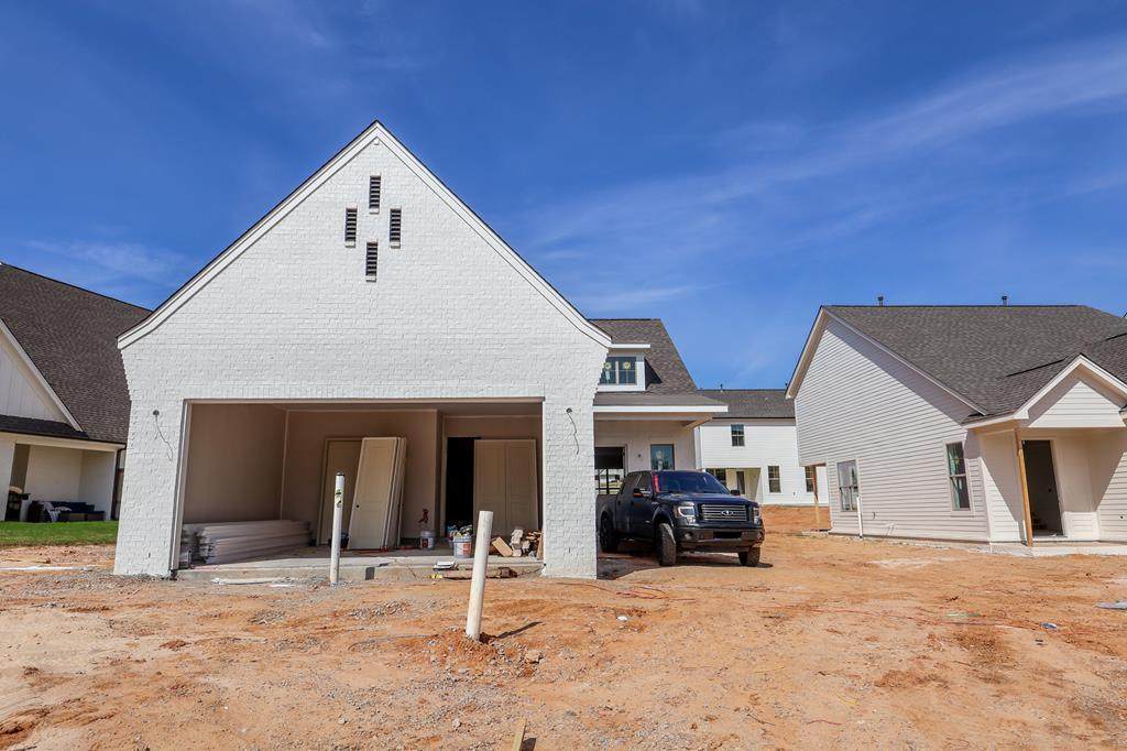 455 South Grove Drive - Photo 1