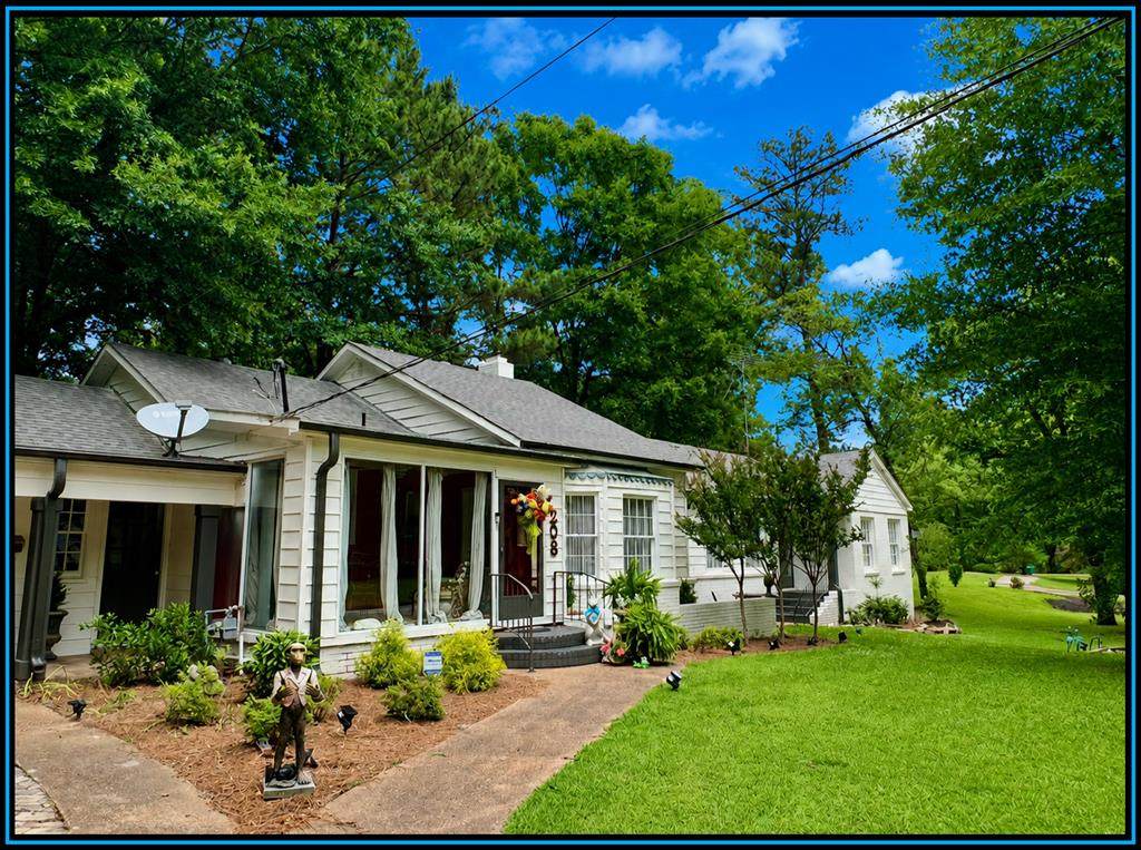 208 Sycamore St. - Photo 1
