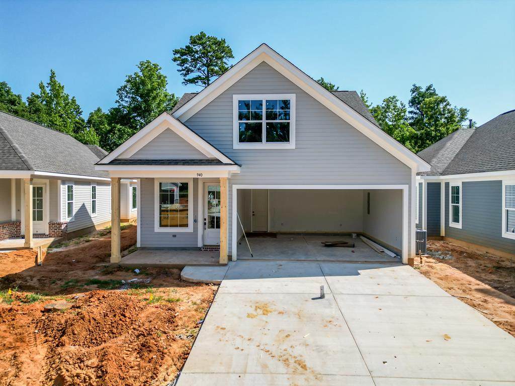 940 Georgia Oak Cove - Photo 1