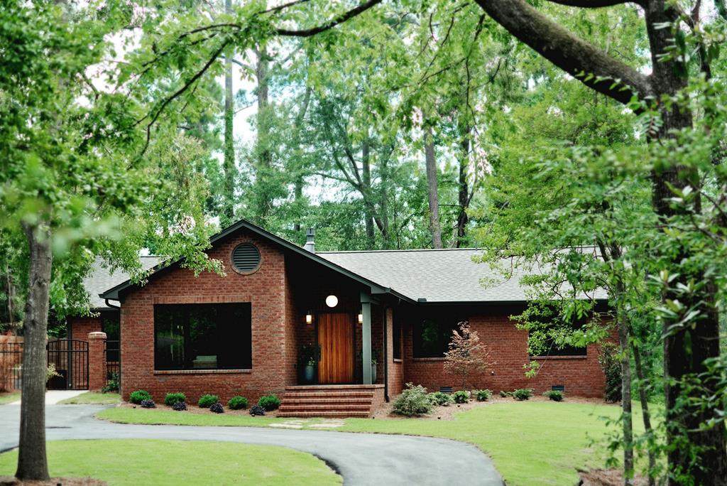 207 Mclaurin - Photo 1