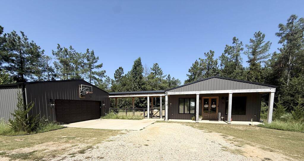 32 County Road 385 - Photo 1
