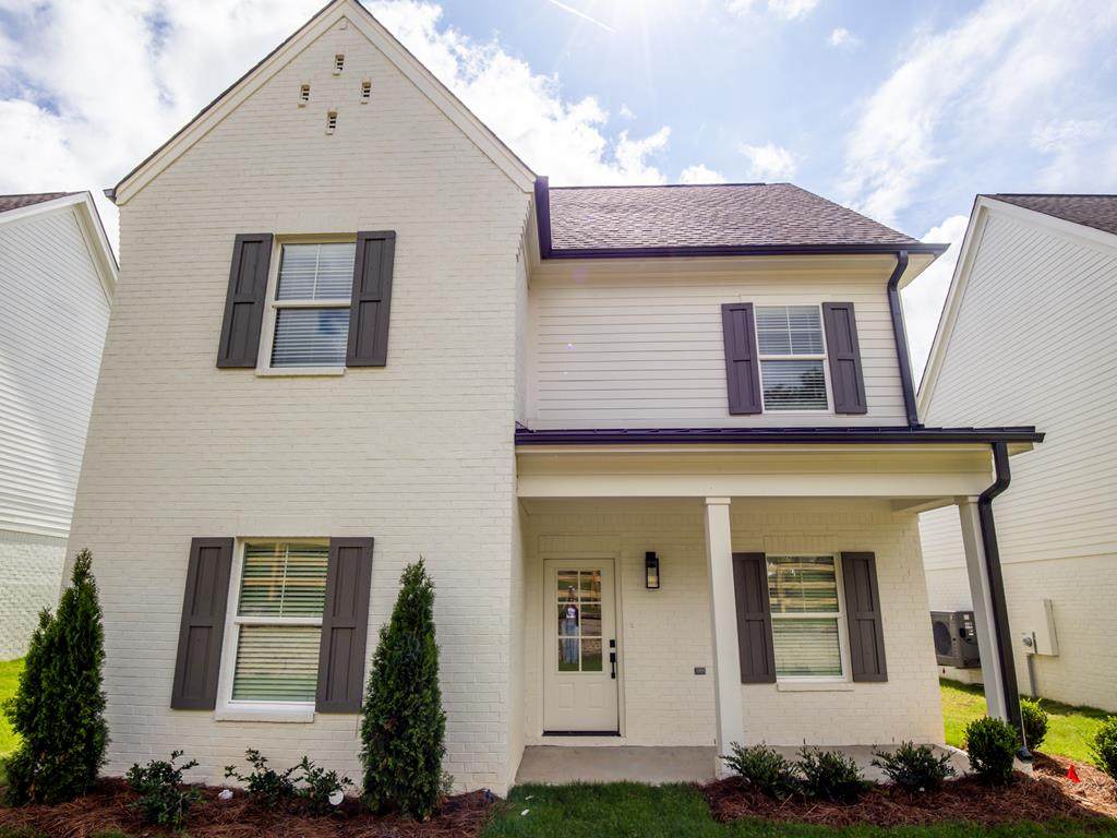 305 Magnolia Court - Photo 1