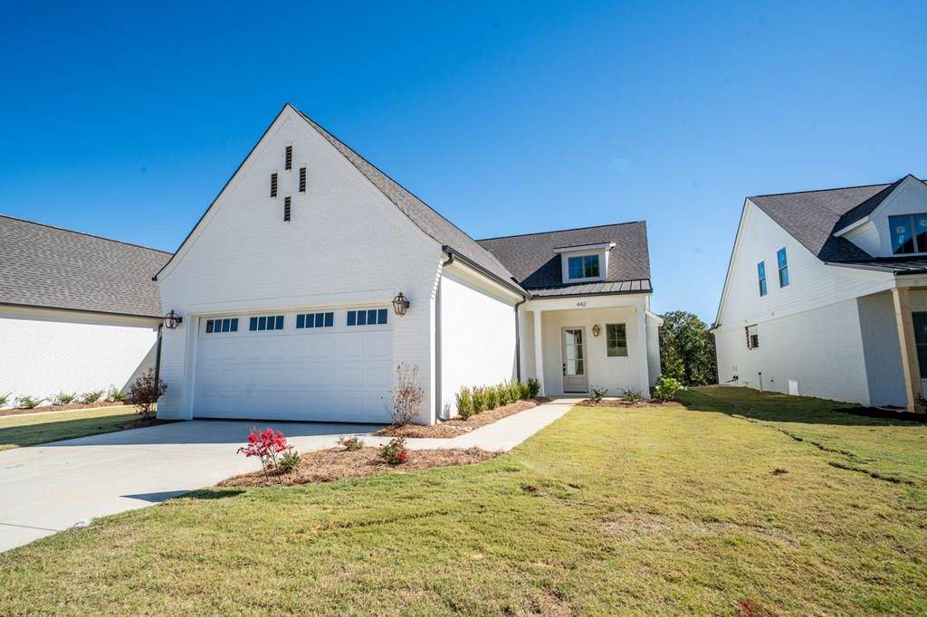 442 South Grove Drive - Photo 1