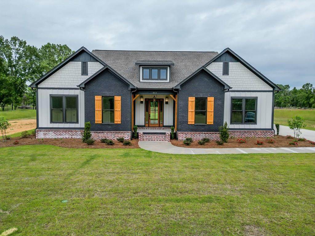 803 Oxford Loop - Photo 1
