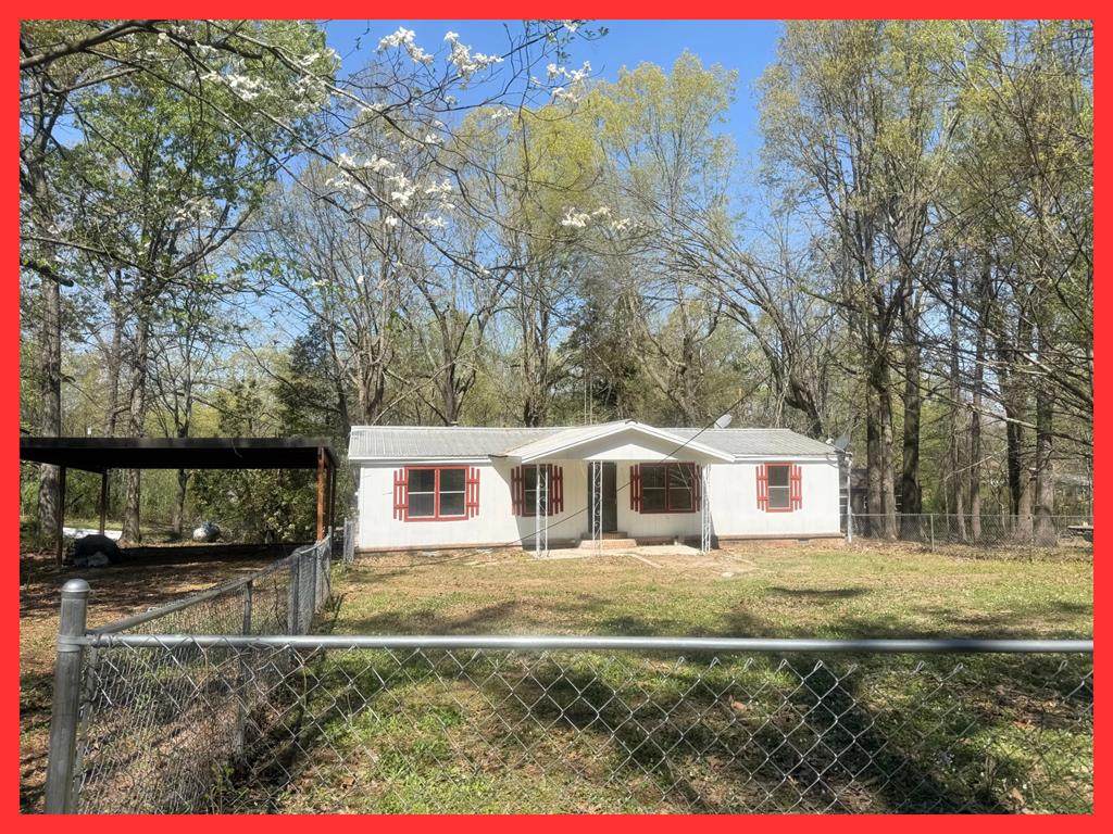 219 Robin Road - Photo 1