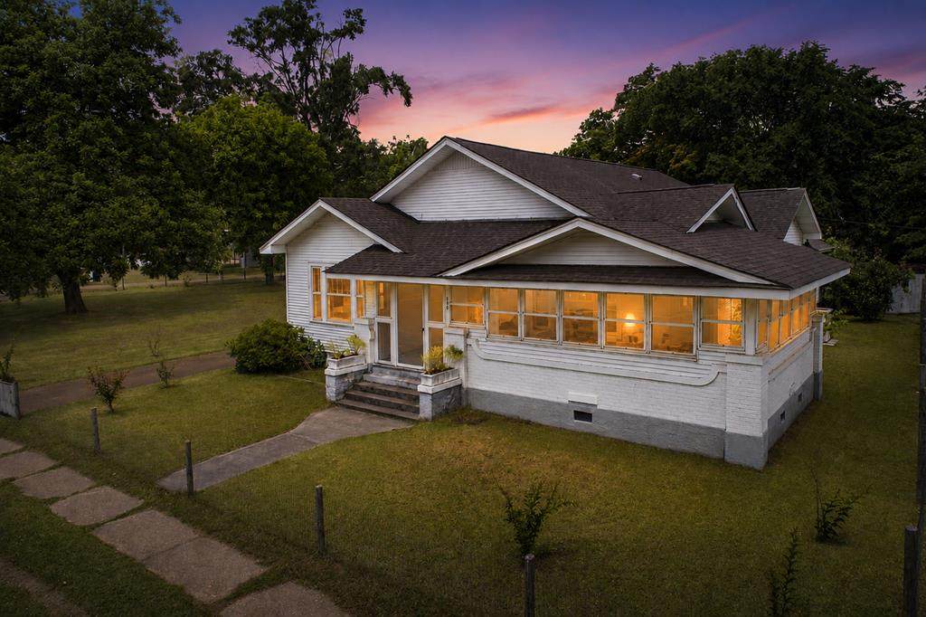 108 Blount Street - Photo 1
