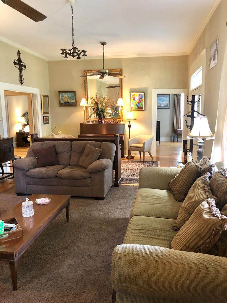 309 Riverside Drive - Photo 1