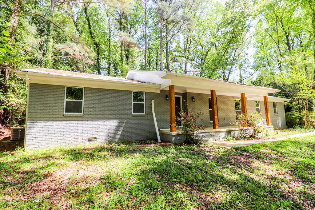 2215 Lee Loop - Photo 1