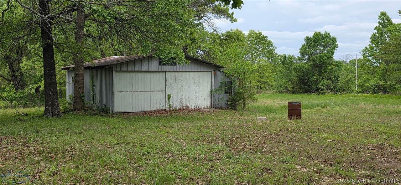 https://bt-photos.global.ssl.fastly.net/ozarks/orig_boomver_1_3587041-2.jpg