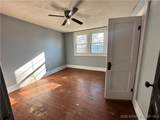 802 S Oak Street - Photo 30