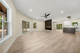 535 Grand Point Boulevard - Photo 15