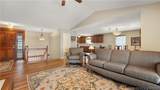 126 Isle Point - Photo 4