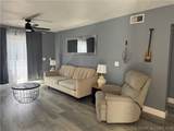 10 Wheelhouse - Photo 9