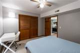 804 Manor Circle - Photo 10