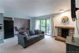 804 Manor Circle - Photo 3