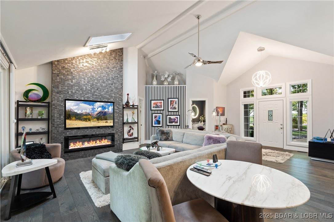 407 Greystone Lane - Photo 1