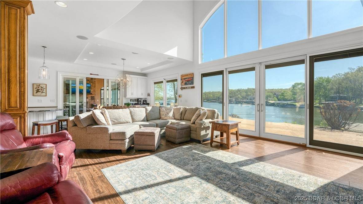 394 Woodland Heights Drive - Photo 1