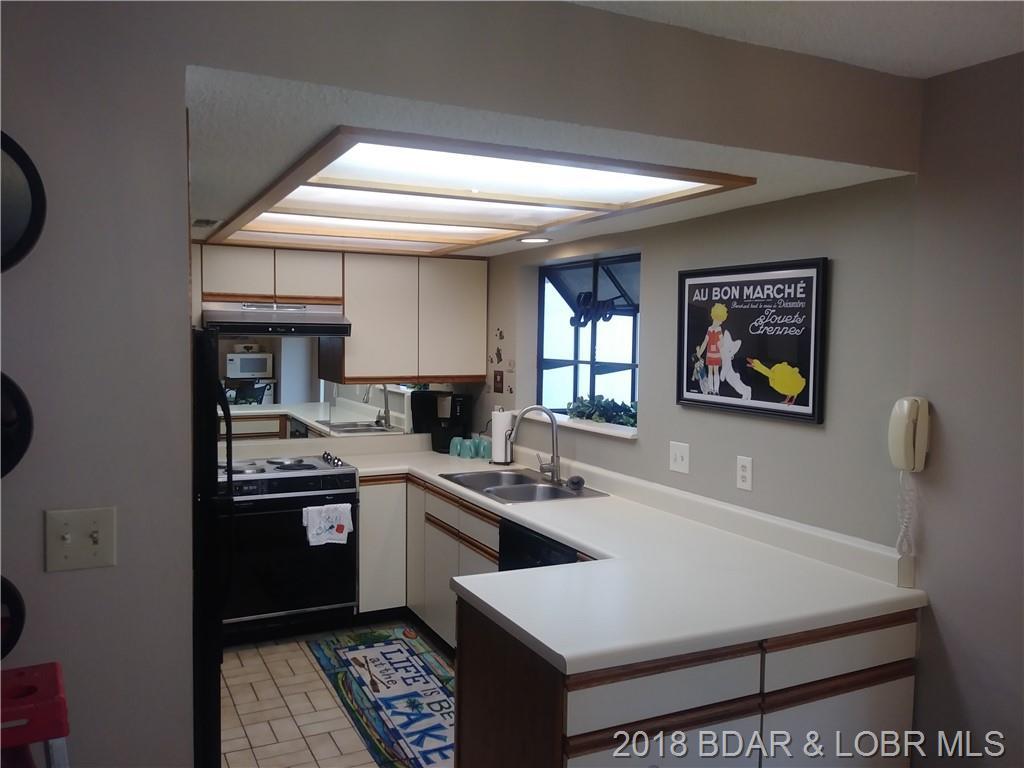 23 Laguna Drive - Photo 1