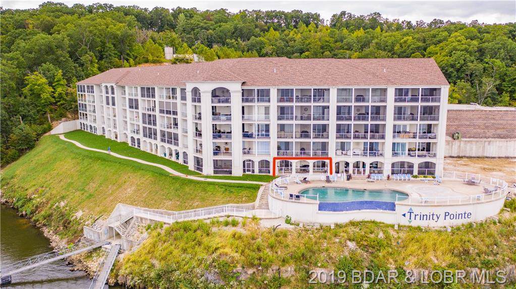 100 Trinity Pointe Drive - Photo 1