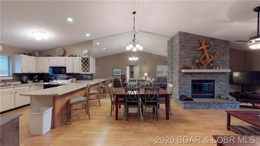 611 Lazy Days Road - Photo 1