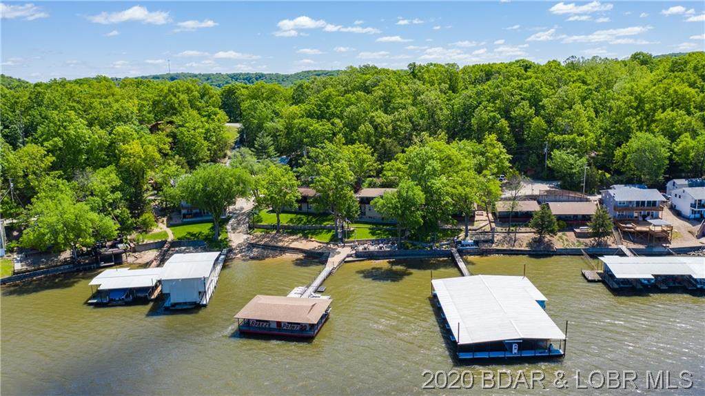 211 Breezy Point Drive - Photo 1