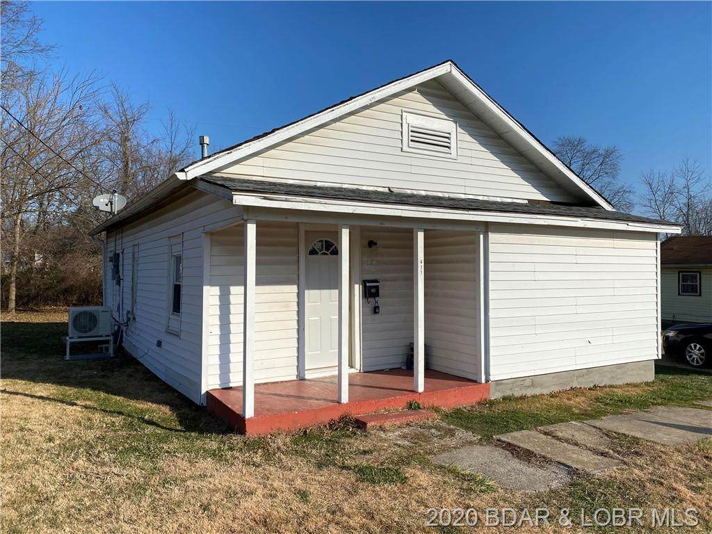 411 W 5th Street - Photo 1