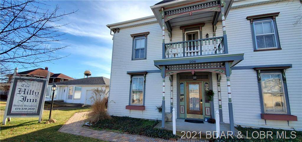 206 E Jasper St - Photo 1