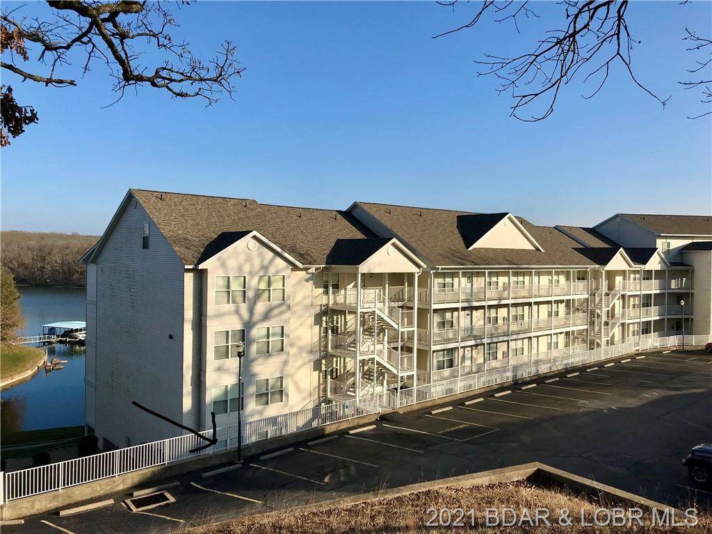 4800 Eagleview Drive - Photo 1