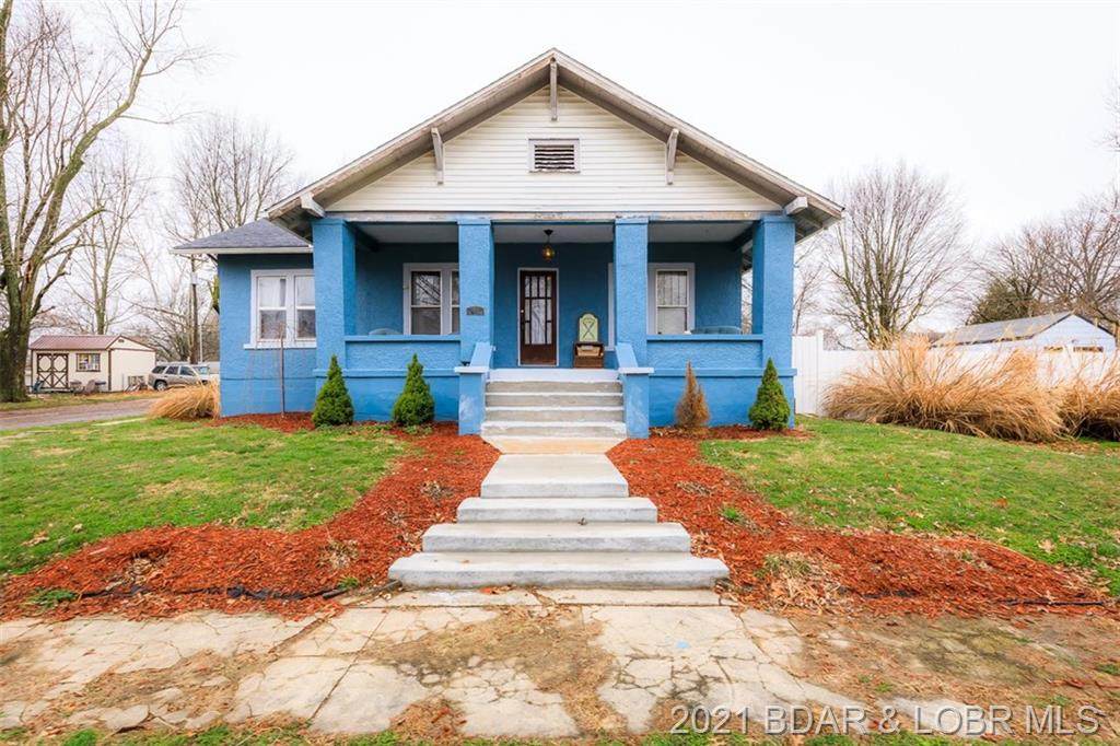 501 Oak Street - Photo 1