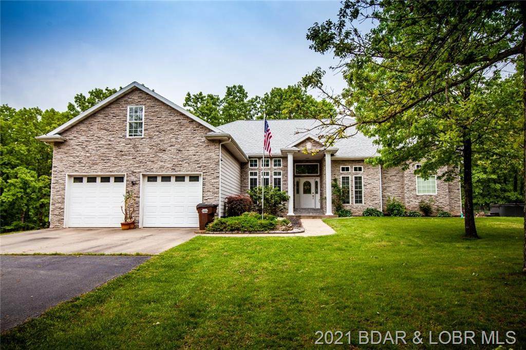 240 Laurie Heights - Photo 1