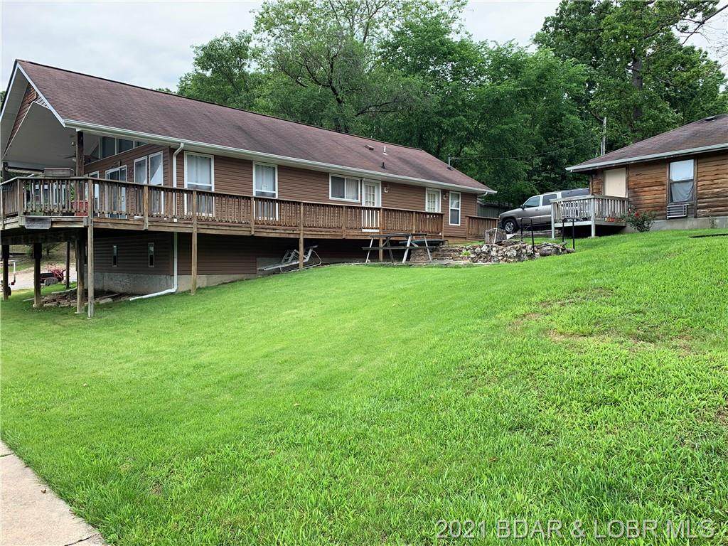 786, 792 Manor Circle - Photo 1