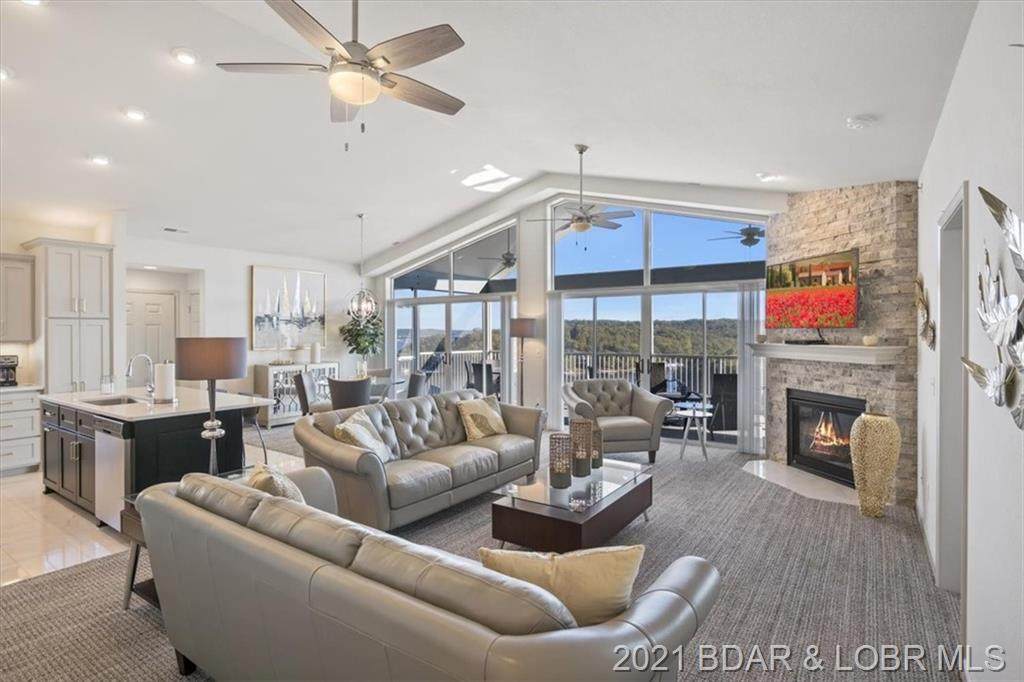 682 Summer Place Drive - Photo 1