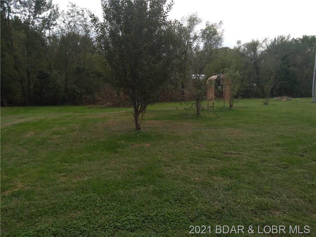 214 S. Maple Street - Photo 1