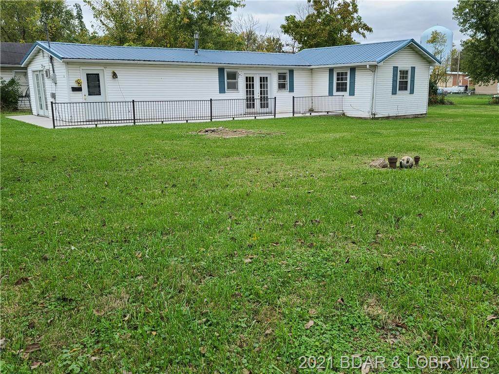 307 12th Street - Photo 1