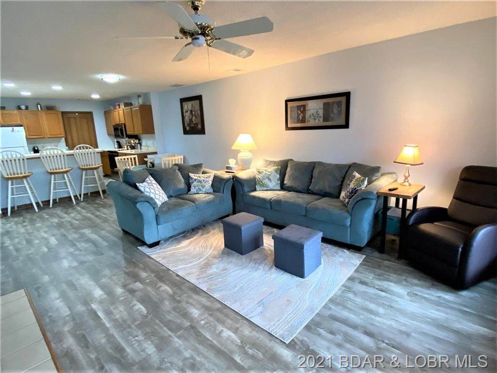 244 Bluff Boulevard - Photo 1