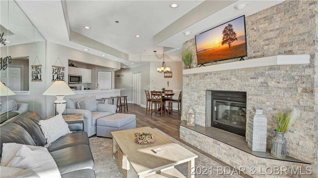 214 Emerald Bay Drive - Photo 1