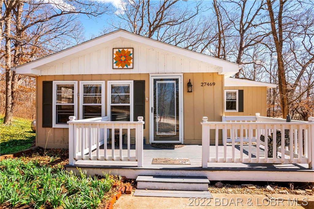 27469 Clyne Drive - Photo 1