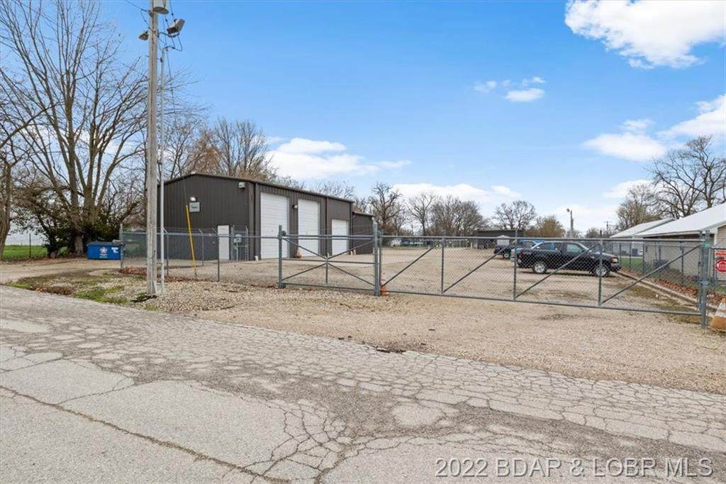 807 Chestnut Street - Photo 1