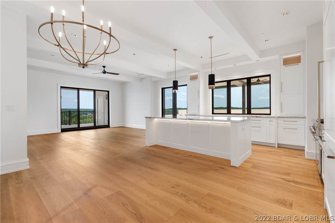 166 Captiva Drive - Photo 1