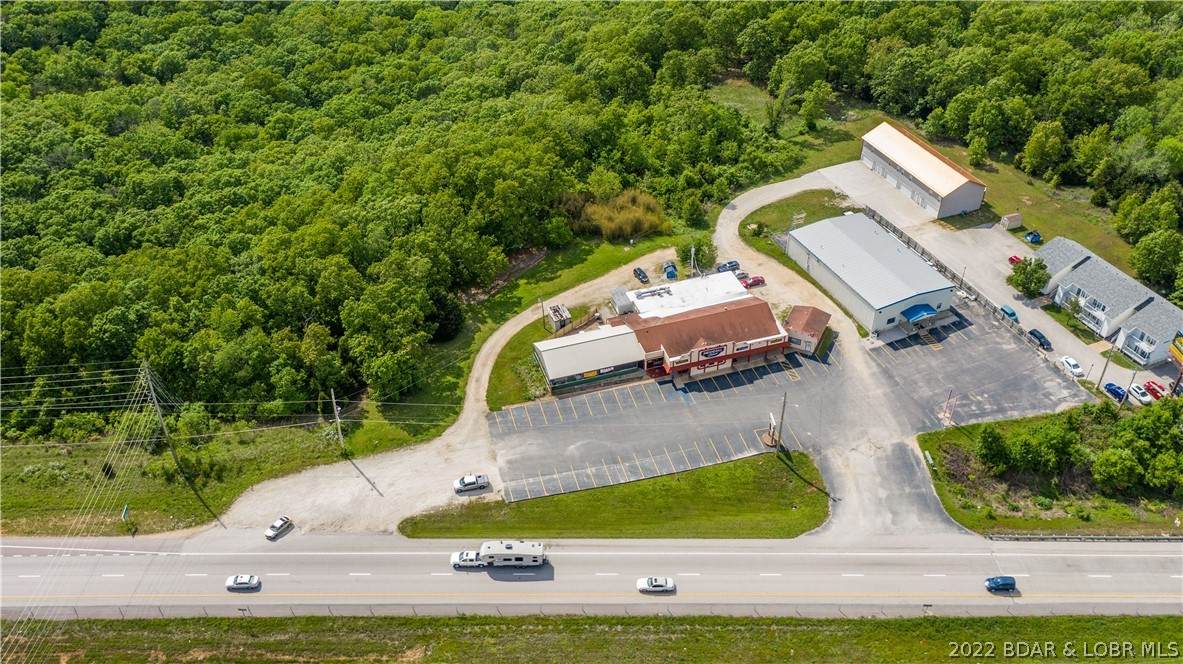 6605 Hwy 54 - Photo 1