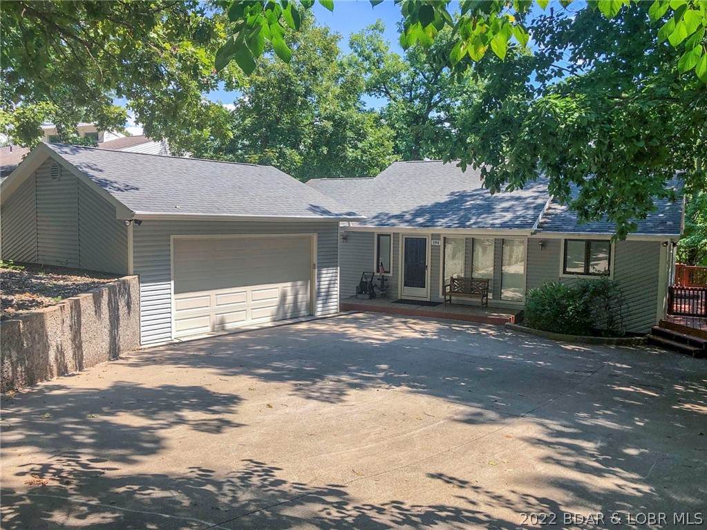 194 Woodhaven Circle - Photo 1