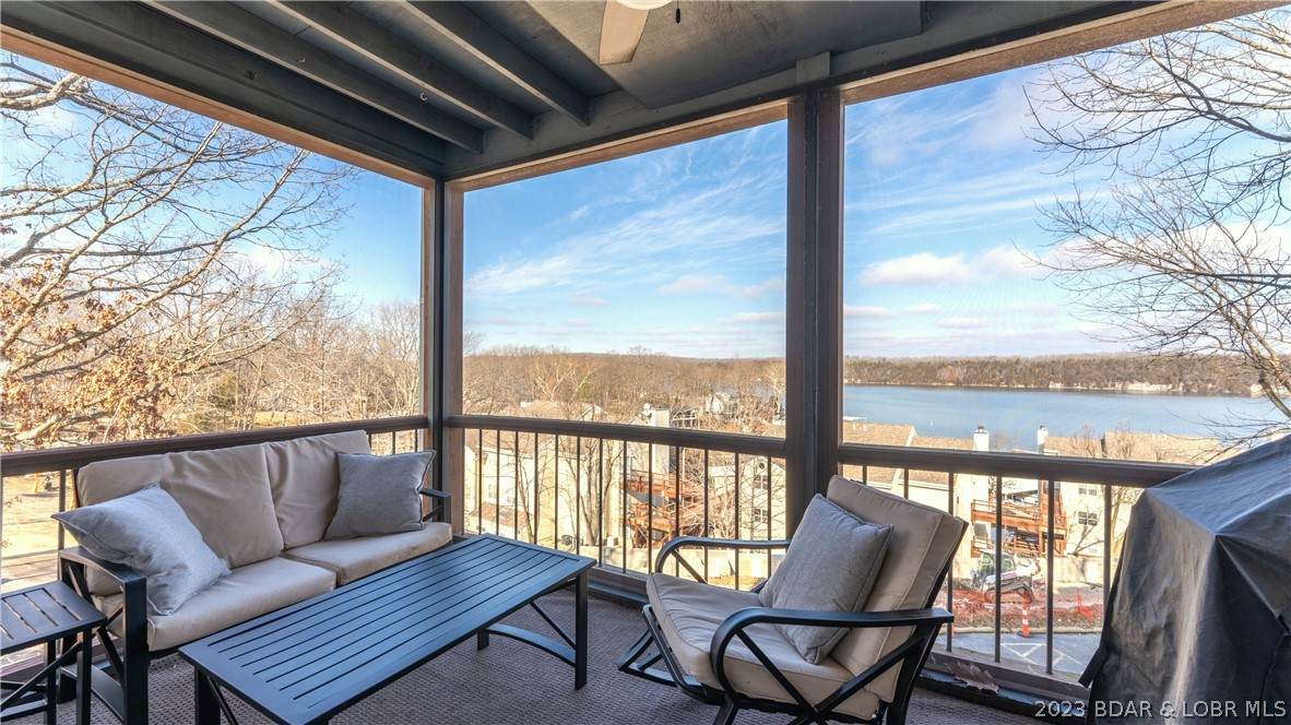 6005 Baydy Peak Road - Photo 1